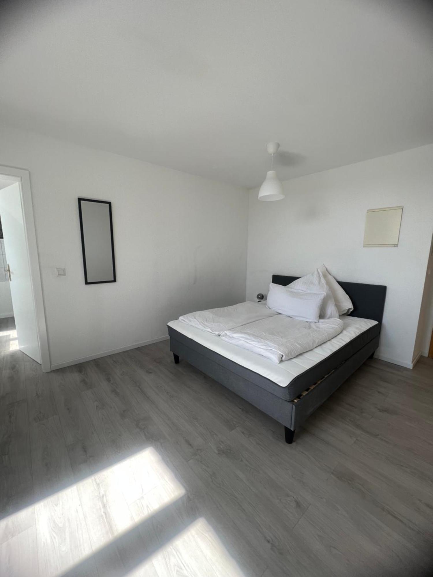 Cozy Work And Stay Pretty Home Chemnitz Exterior foto