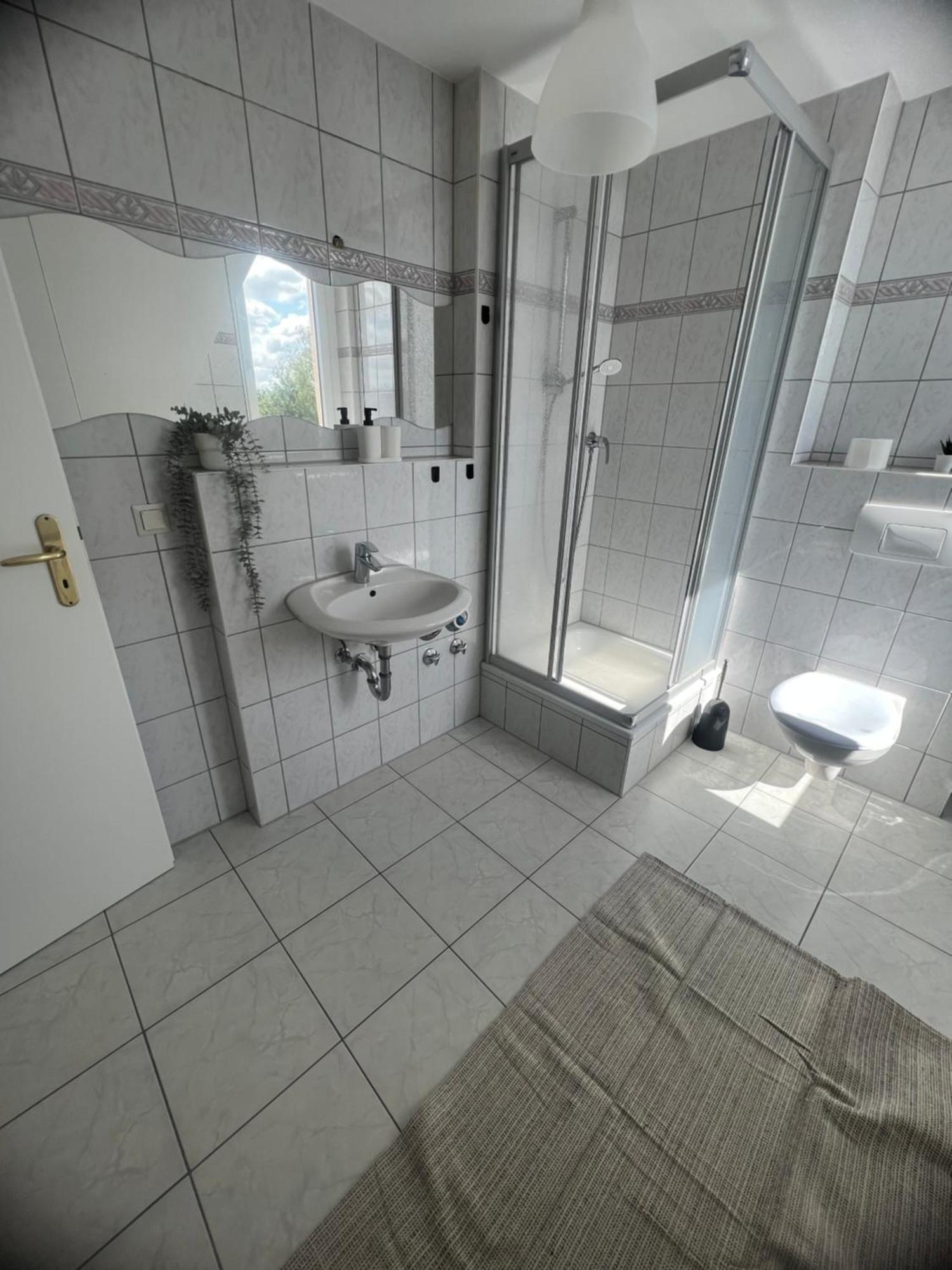 Cozy Work And Stay Pretty Home Chemnitz Exterior foto